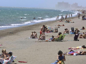 Holidays2Malaga Capulino 2 bedroom - Huelin Area & 300 mts from beach